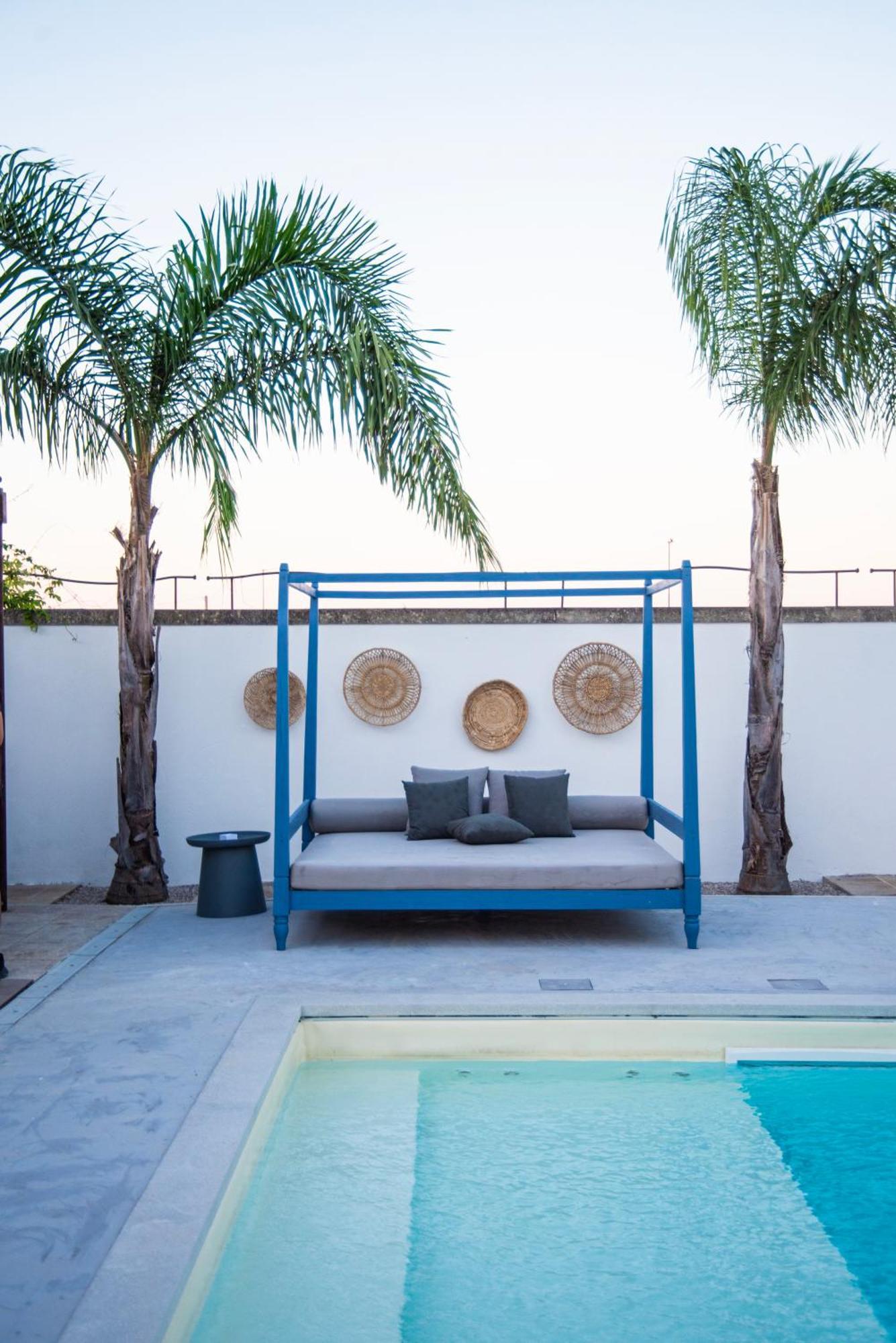 Con Piscina Les Chênes Villa Lecce